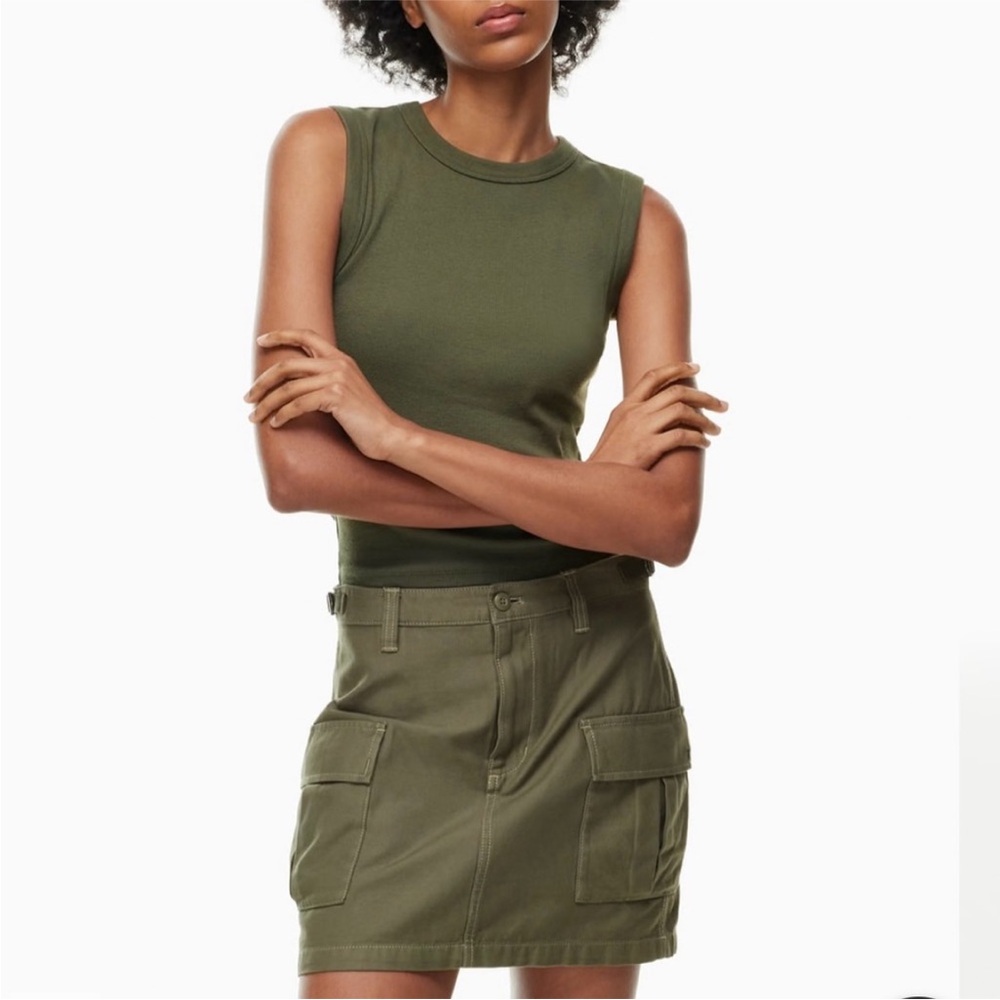 Aritzia TNA Tan Khaki Supply Cargo Micro Skirt Size 6 - Picture 13 of 15